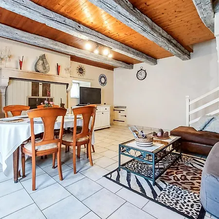Charmante Maison Au Calme Savigne